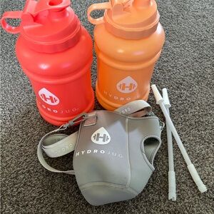 HydroJug Vibrant Red and Orange Set with Gray Carrier
